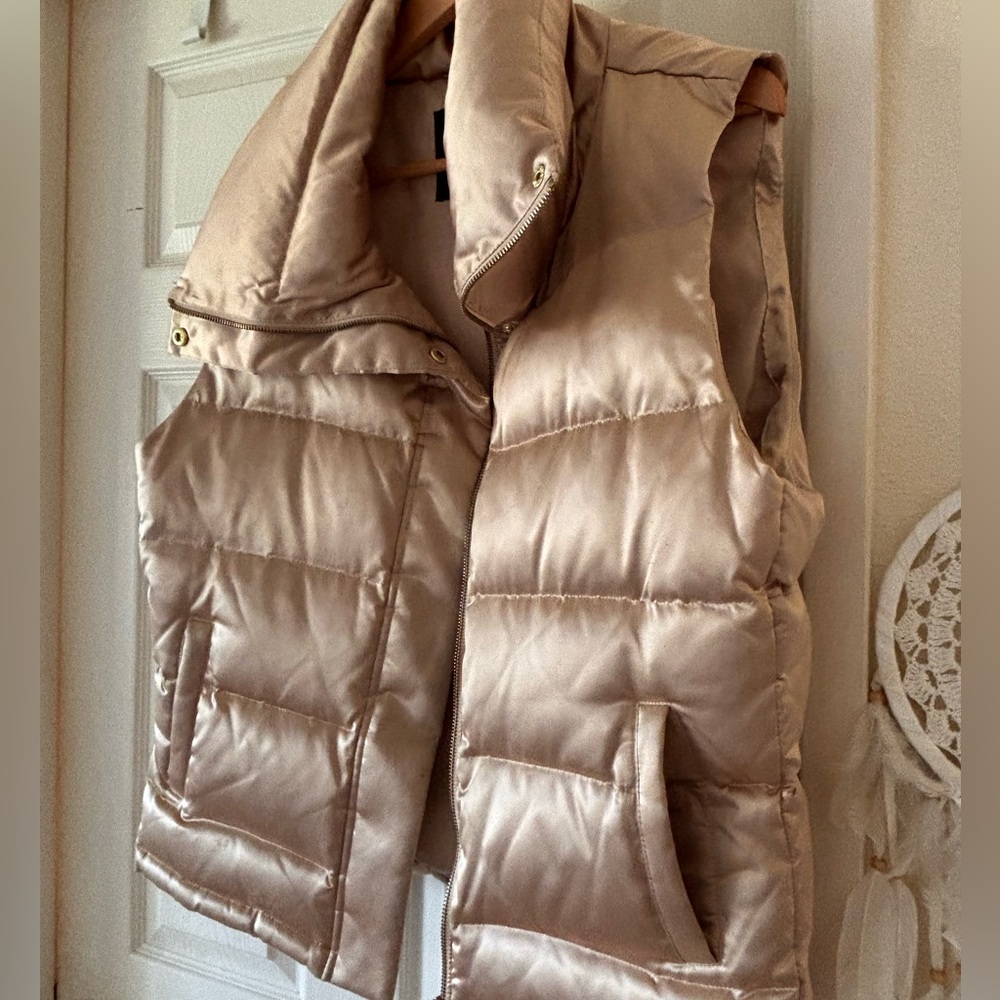 Talbots Shimmering Gold Down Puffer Vest - Picture 5 of 11